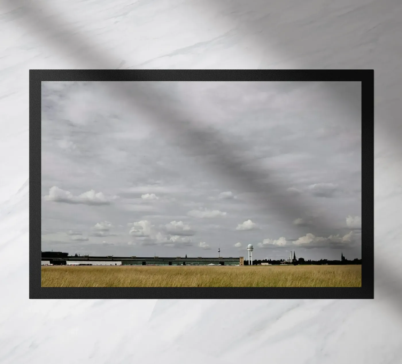 Tempelhof Fußmatte von Marc Gruninger