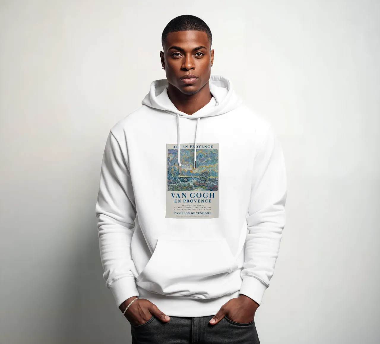 cabañas con tejados de musgo y vallas de árboles sudadera con capucha de Piper Shop Oke