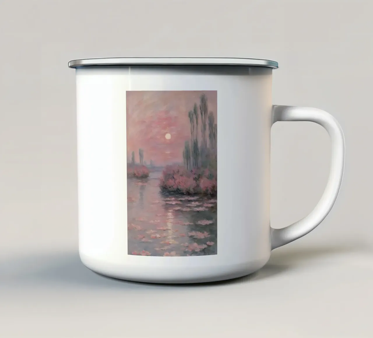 tramonto sull'acqua con alberi e cespugli che la circondano tazza in smalto da SMG Store