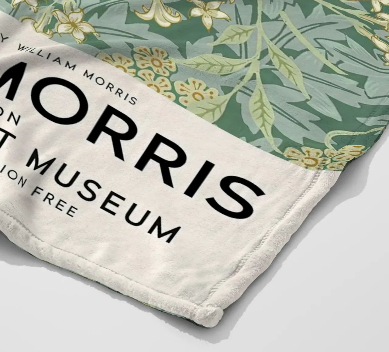 William Morris Gelsomino Modello Botanico coperta in pile da Jam Poster