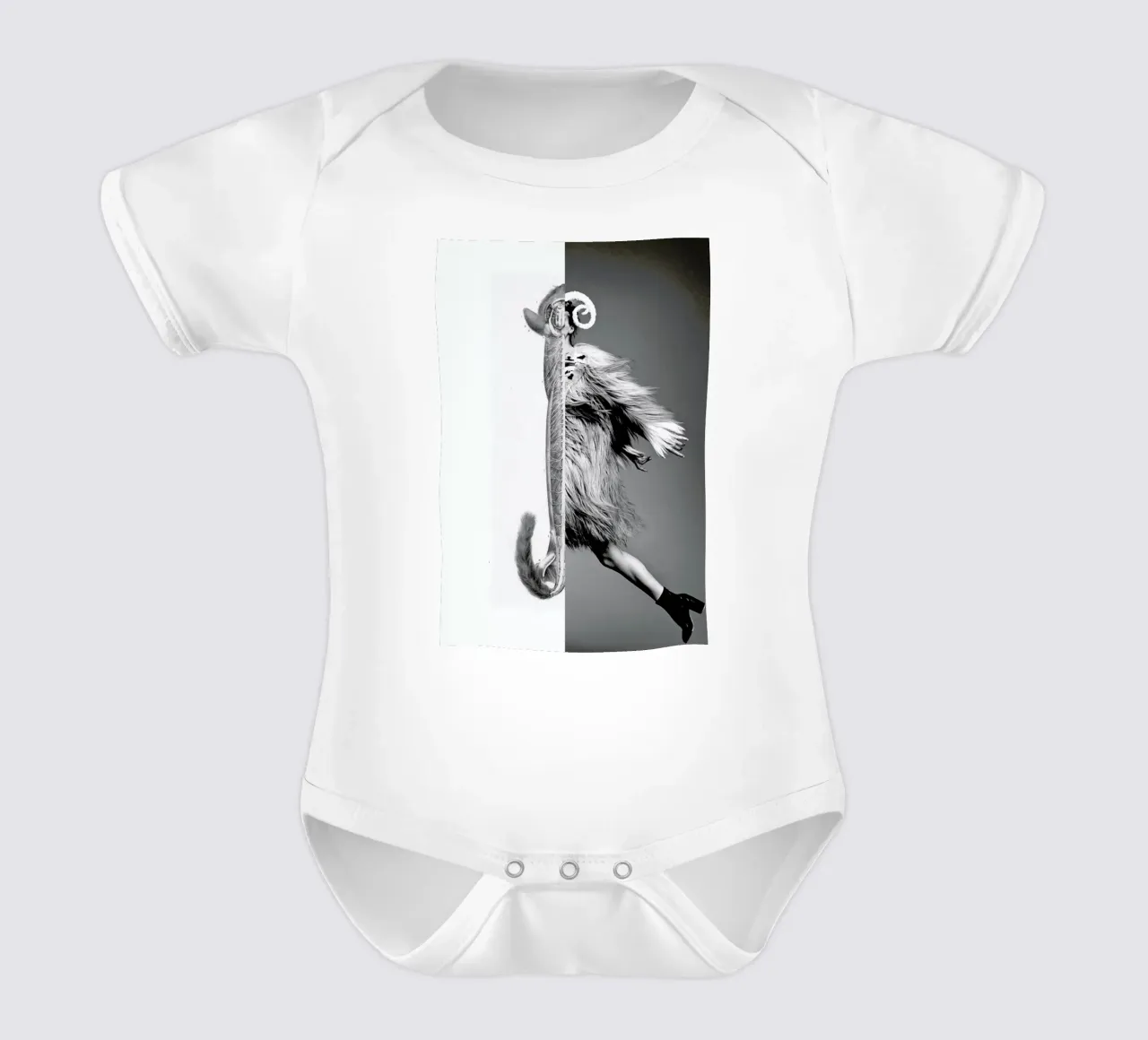 Monkey Lady body neonato maniche corte da Taher Mhamdi