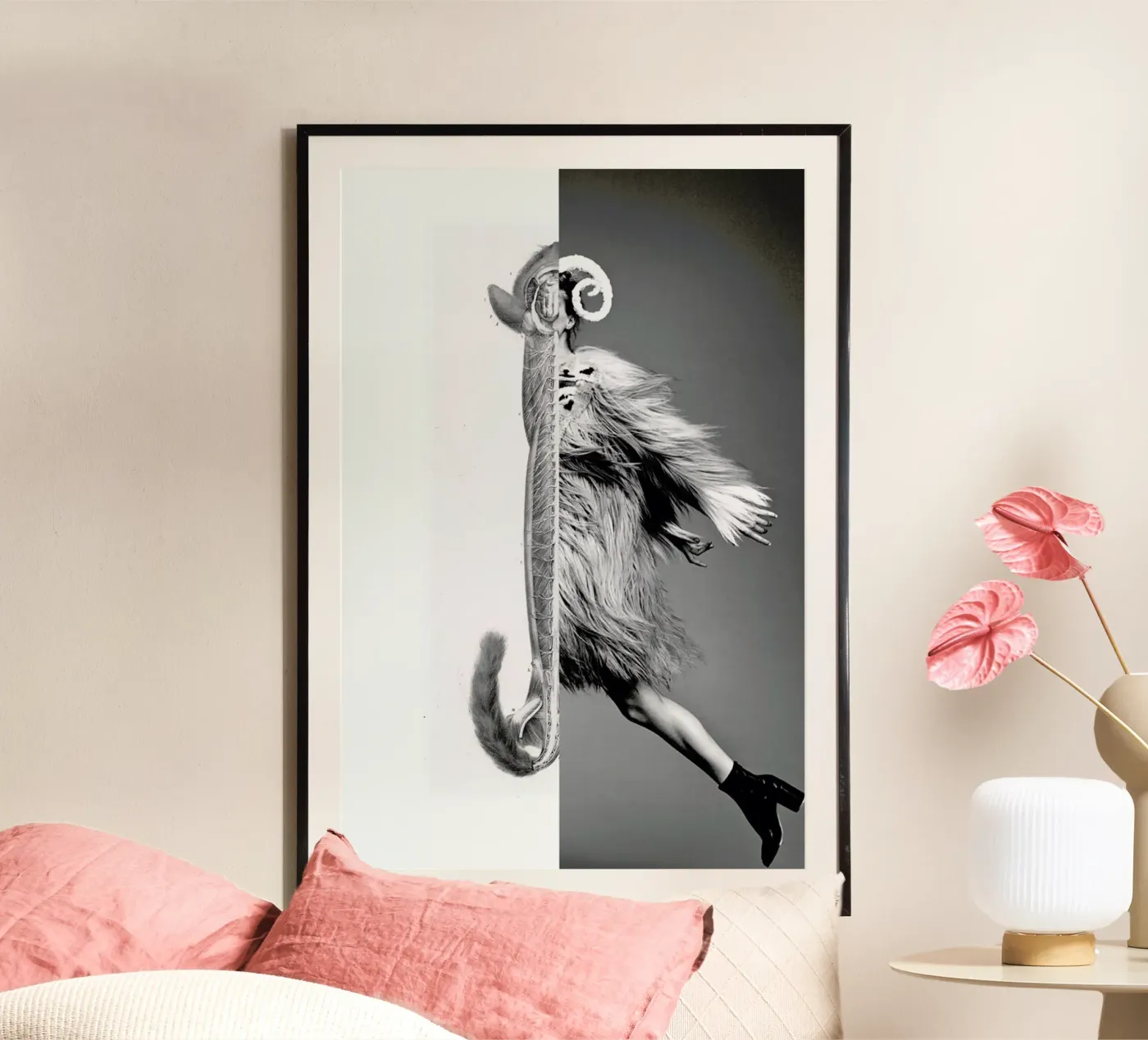 Monkey Lady poster van Taher Mhamdi