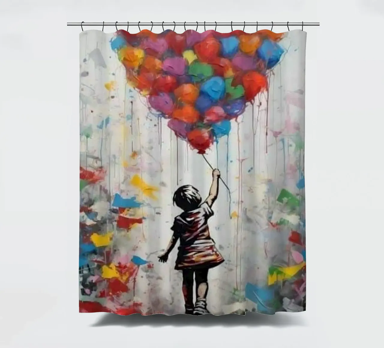 Ragazza con pallone arcobaleno tenda da doccia da Martin studio