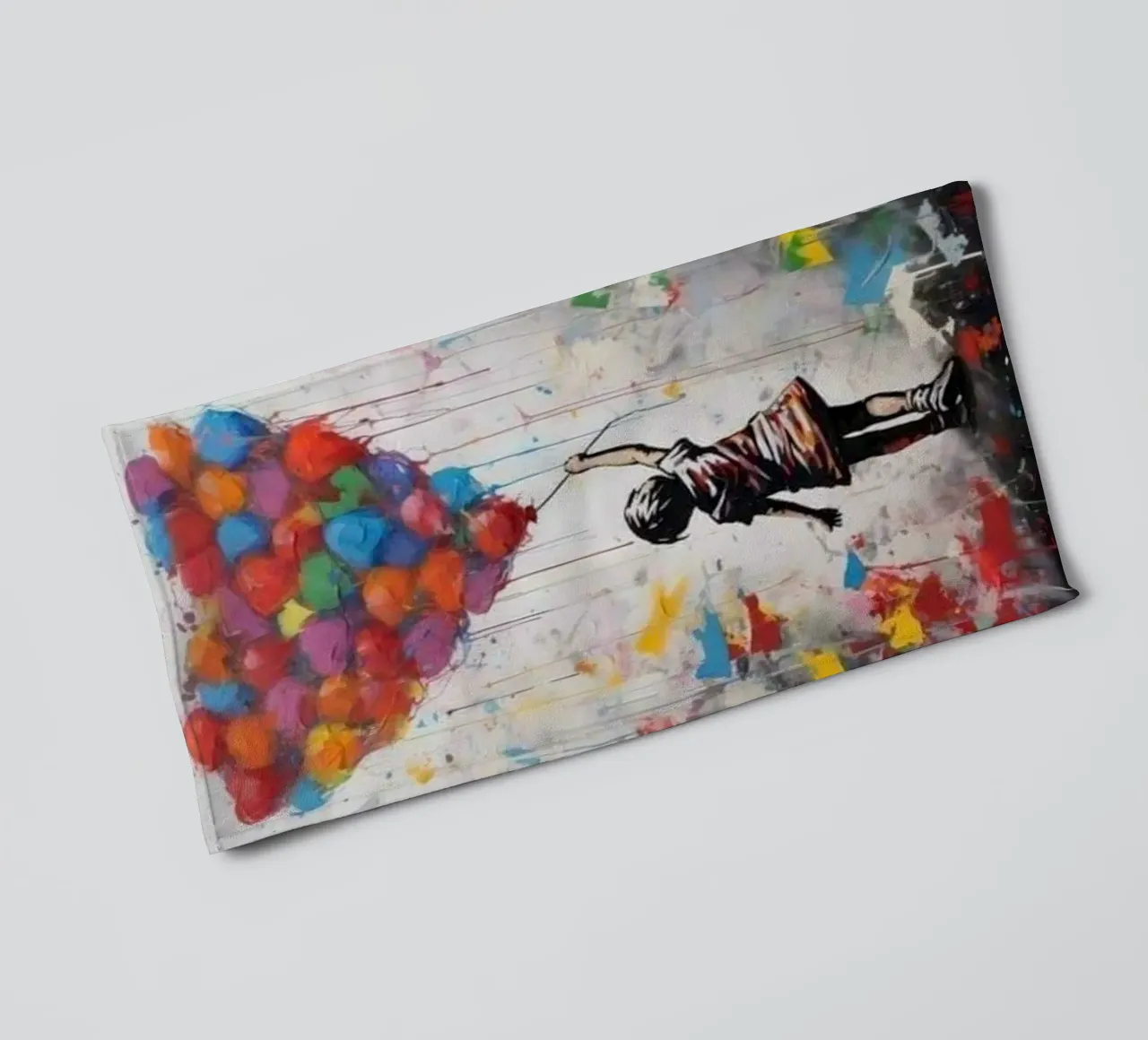 Ragazza con pallone arcobaleno asciugamano da bagno da Martin studio