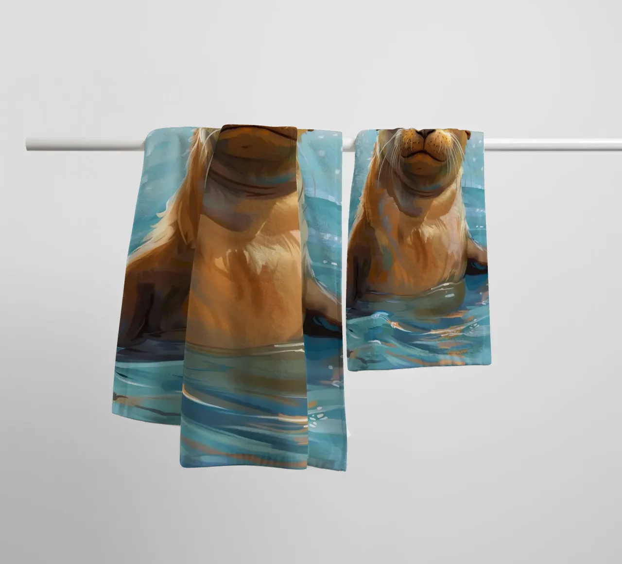 Speelse zeeleeuwpup plonst in het water en straalt vreugde uit badhanddoek van DesignDoodle