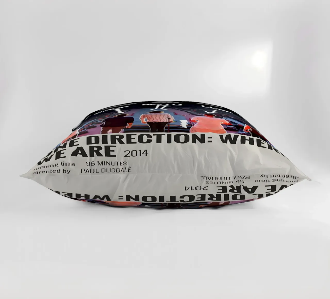ONE DIRECTION WHERE WE ARE 2014 cuscino da MVFminimalist