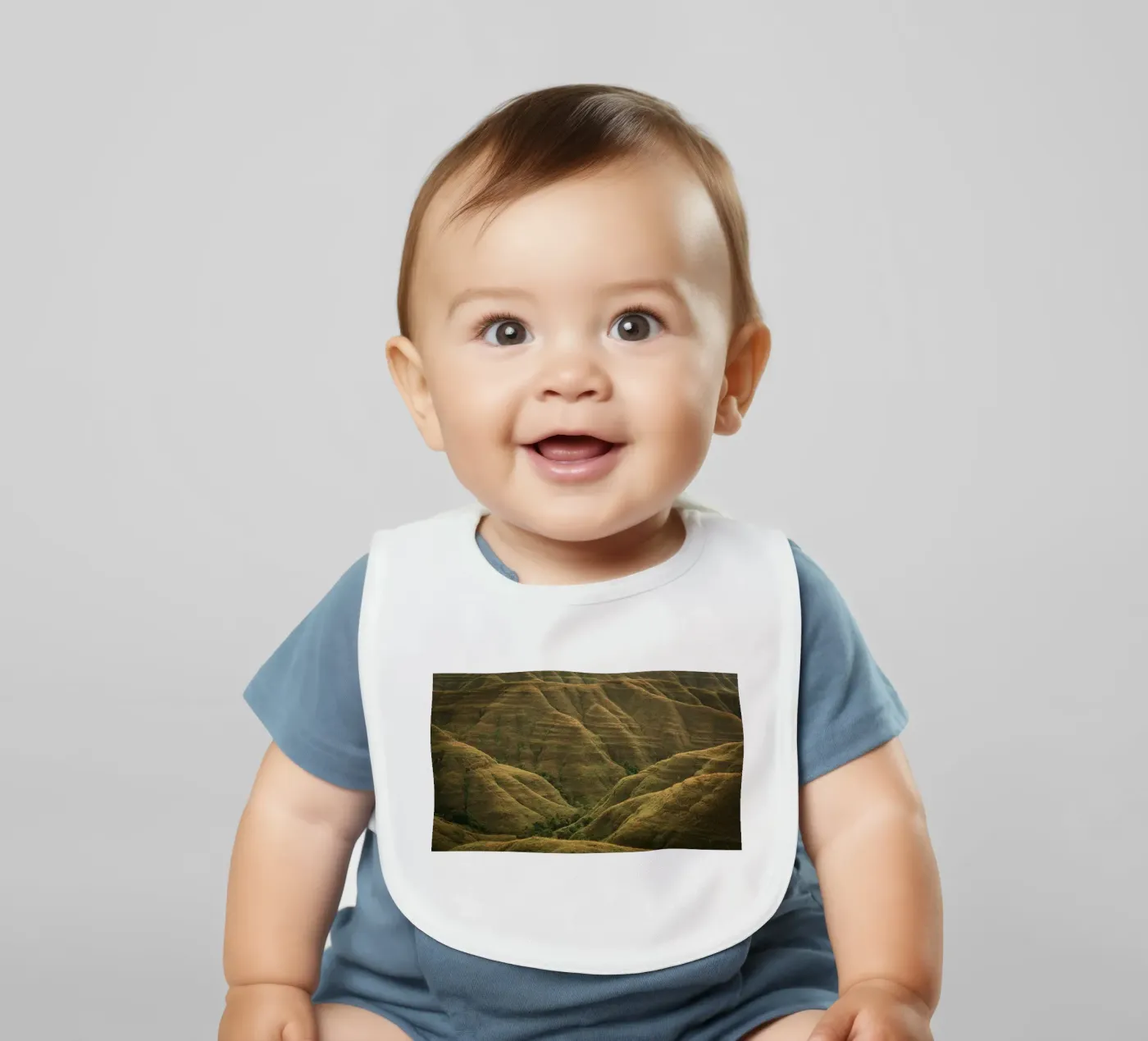 colline ondulate bavaglino da Earthly Visions