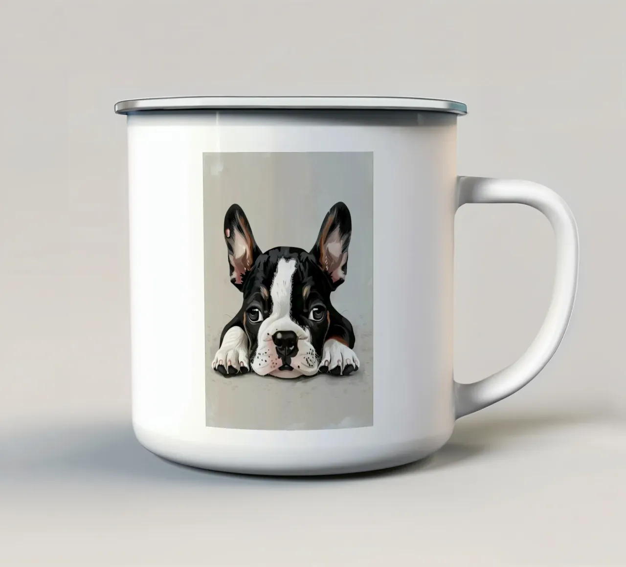 Un cucciolo di bulldog che riposa con gli occhi dolci e l'espressione tranquilla tazza in smalto da DesignDoodle