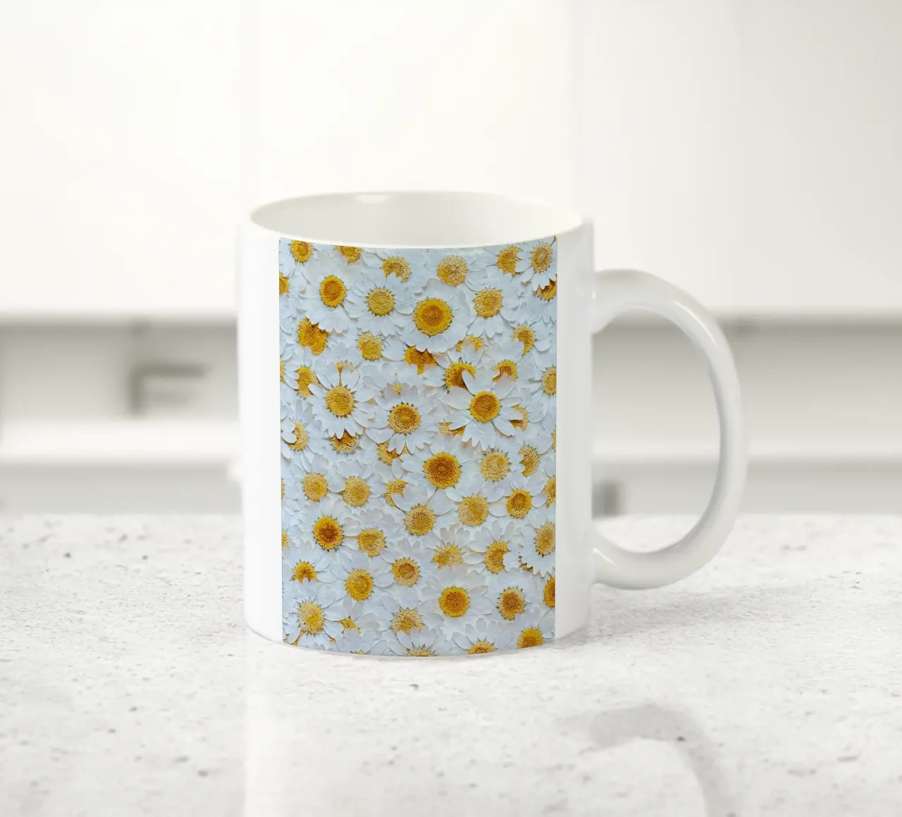 margherite fiori tazza in ceramica da Earthly Visions