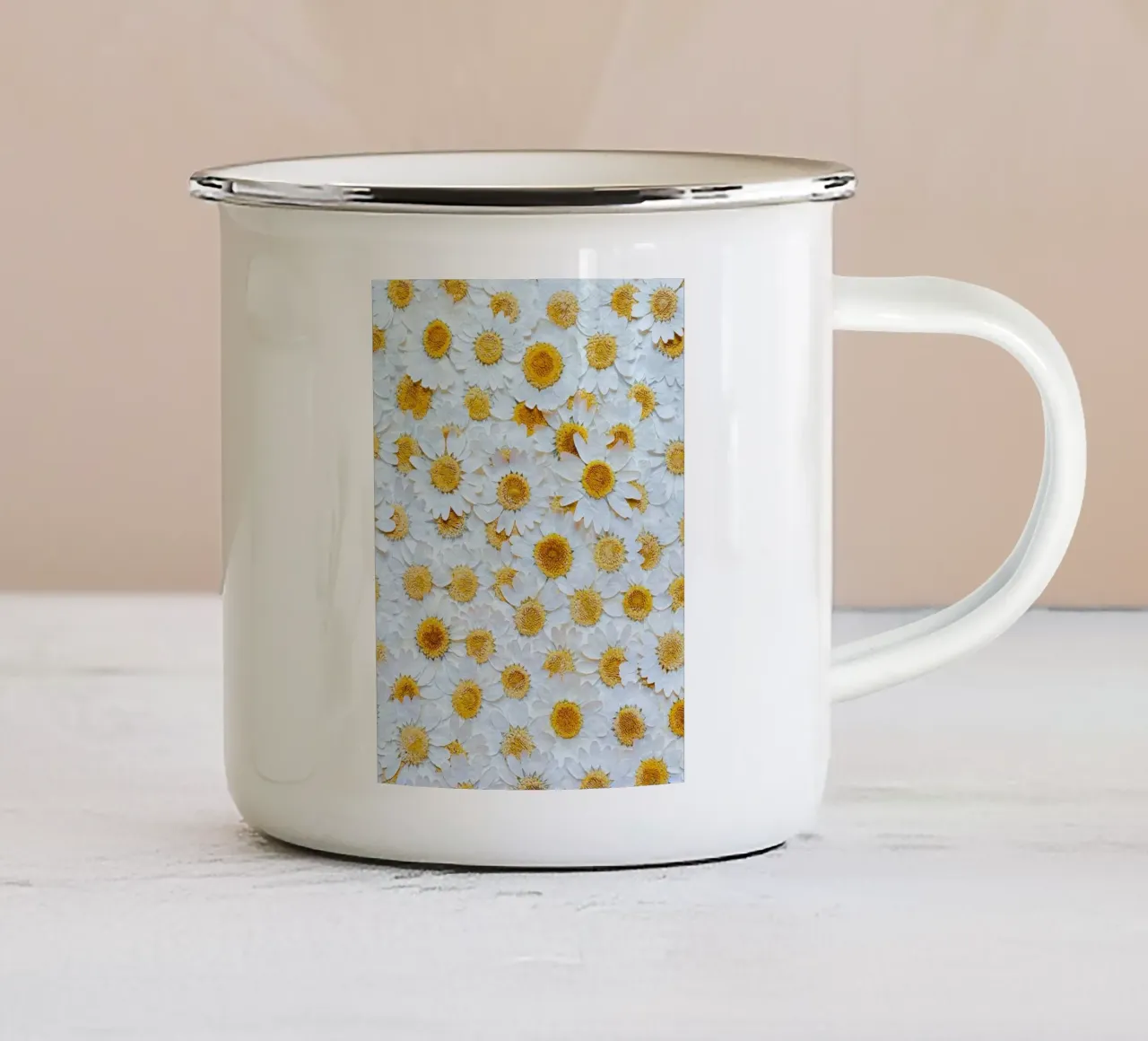 margherite fiori tazza in smalto da Earthly Visions