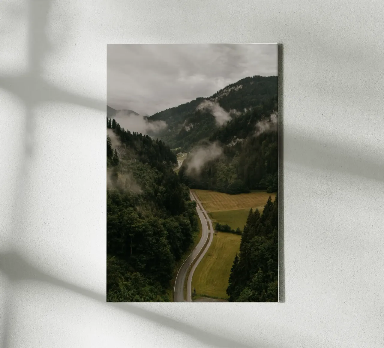 Winding Through Silence tela con Cornice a cassetta da Lena Stamm