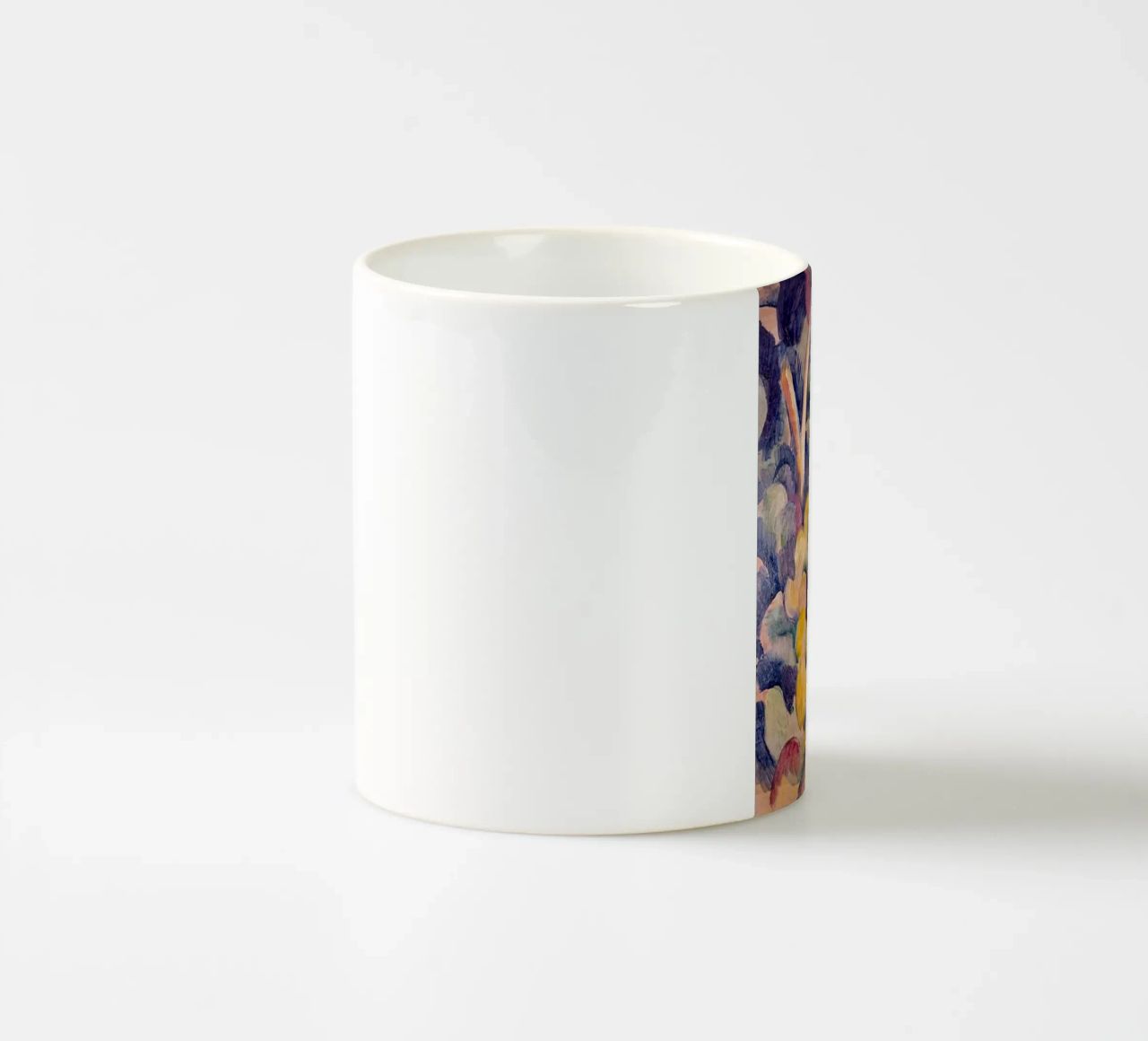 una coppia che cammina in mezzo alla foresta tazza in ceramica da alexander art