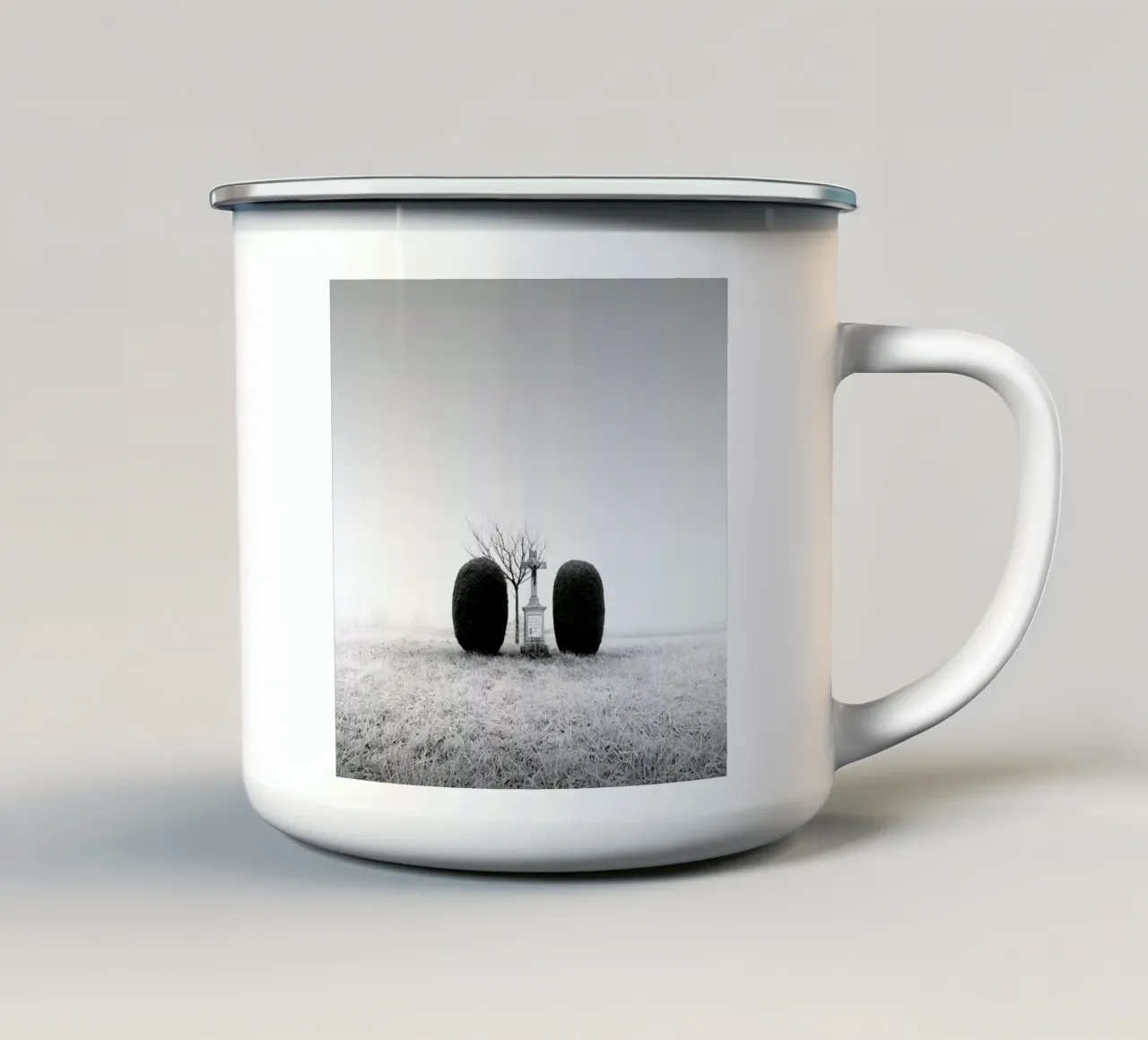 Croix Alsacienne Au Nom Du Père II tazza in smalto da Håggard Photography | Ronny Behnert