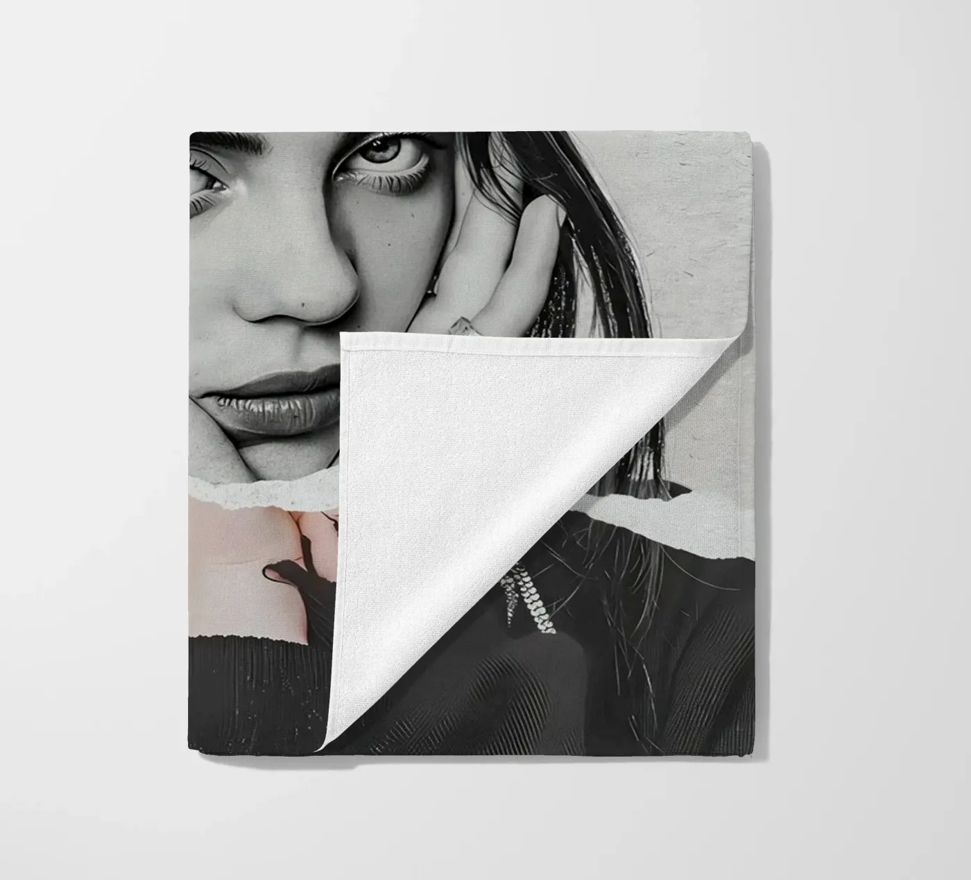 Billie Eilish telo mare da Attaboy Dsgn