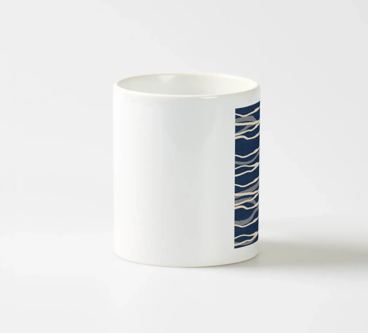 Onde oceaniche retrò - Striscia a flusso nautico tazza in ceramica da susanacosta