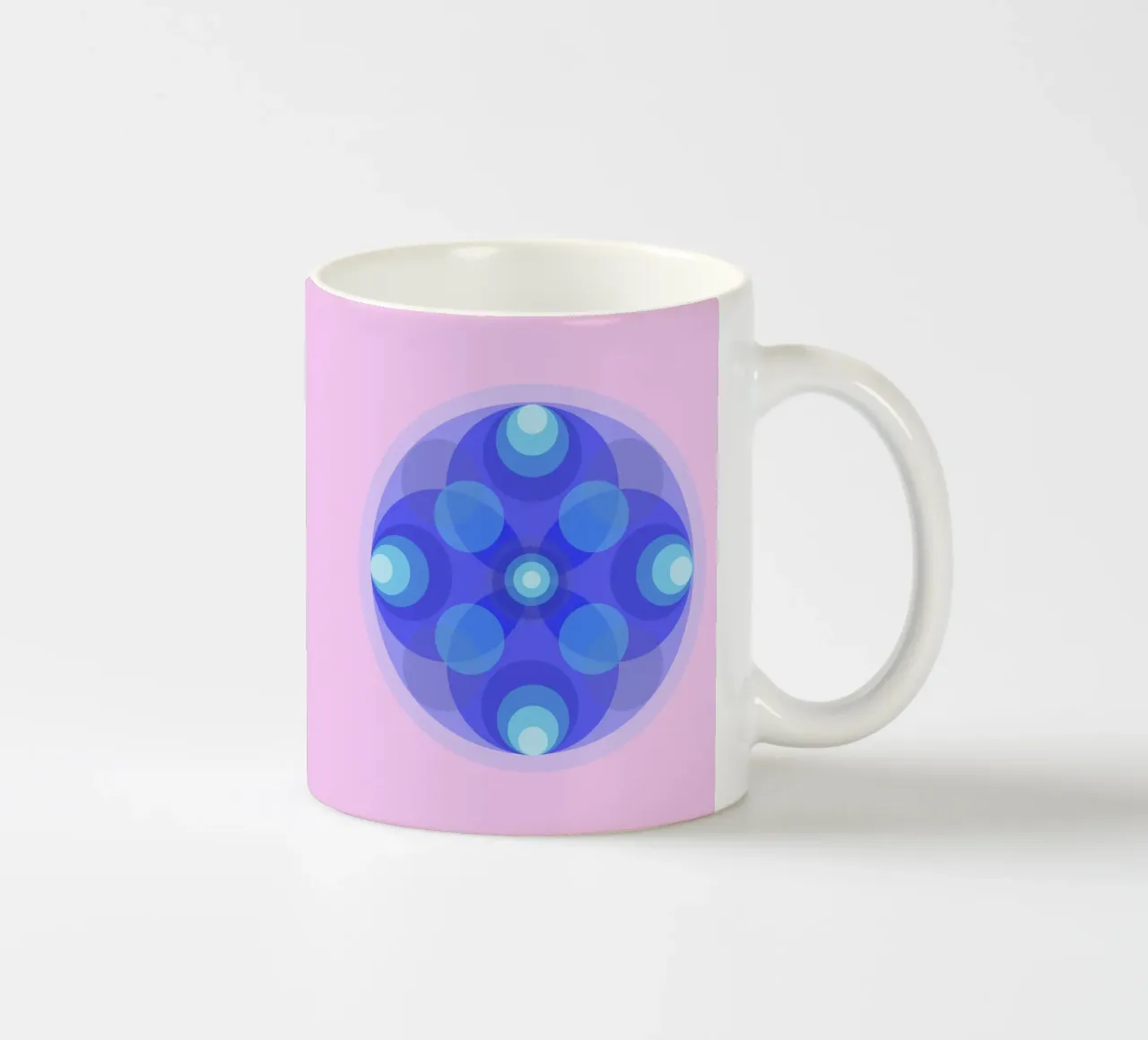 Mandala astratto blu di fiori retrò di fronte a rosa tazza in ceramica da Lilou Art