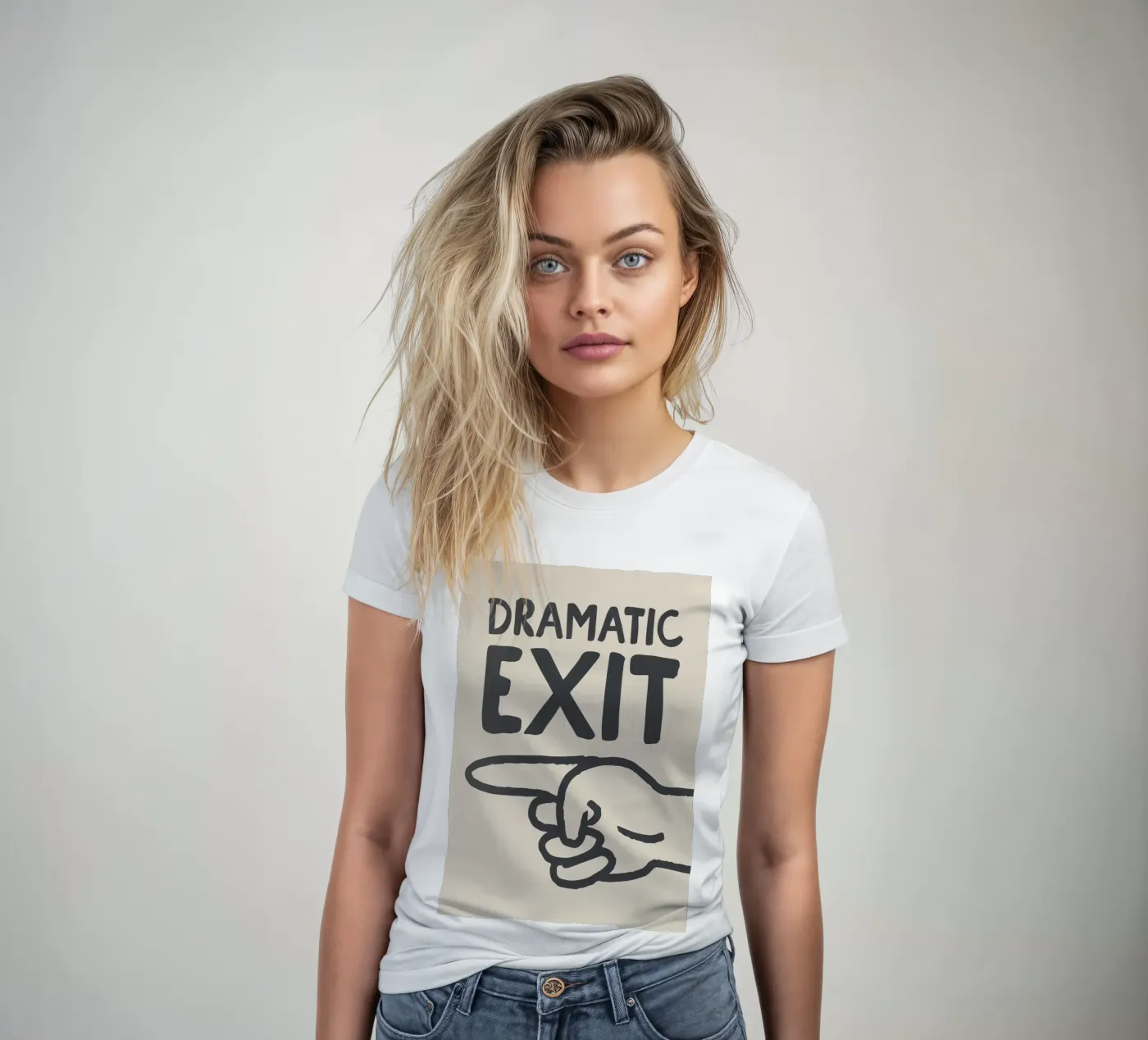 Dramatic Exit (Left) t-shirt da donna da Attaboy Dsgn
