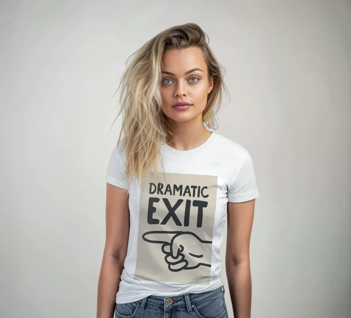 Dramatic Exit (Left) t-shirt da donna da Attaboy Dsgn
