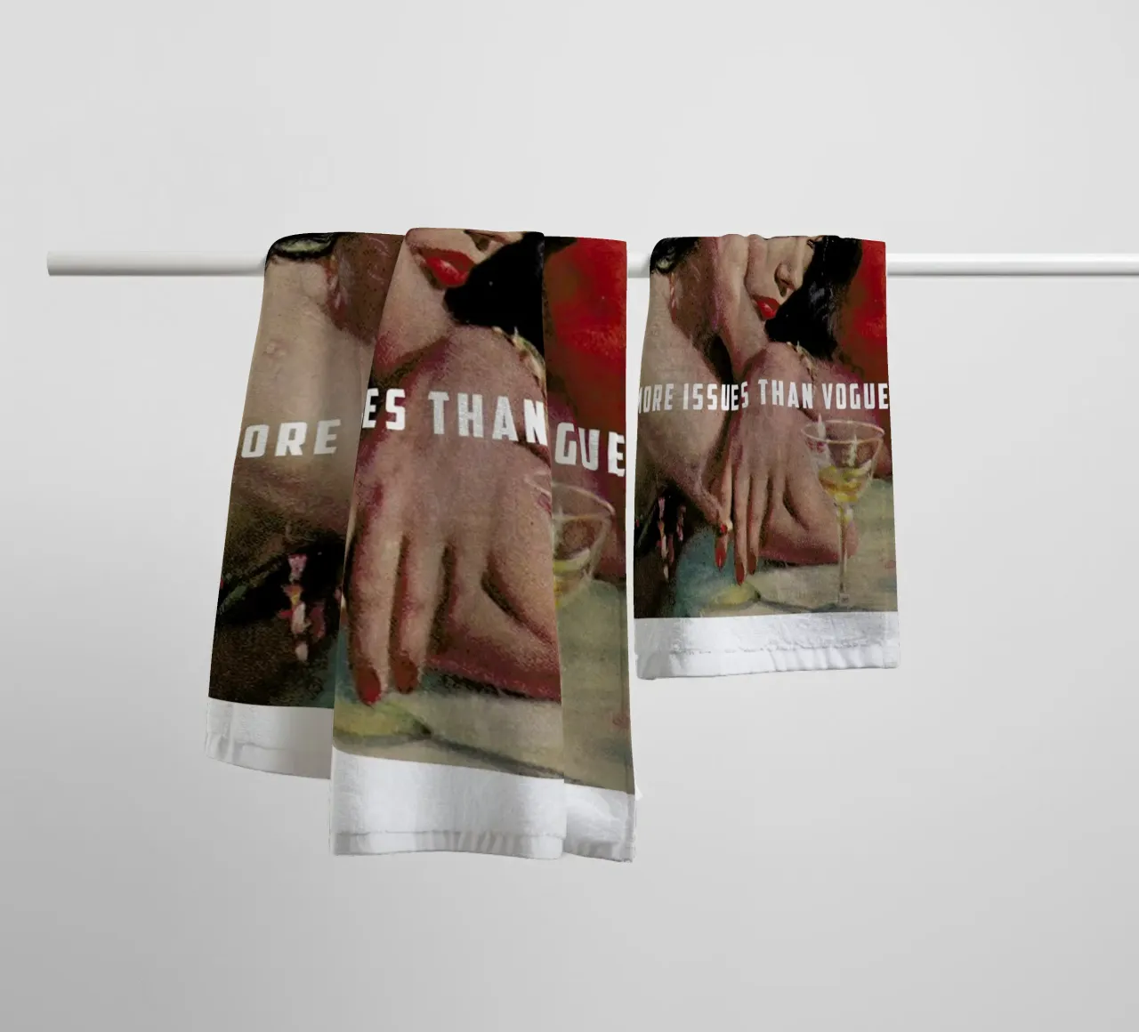 More Issues Than Vogue! asciugamano da bagno da Gallery Print and Art Limited