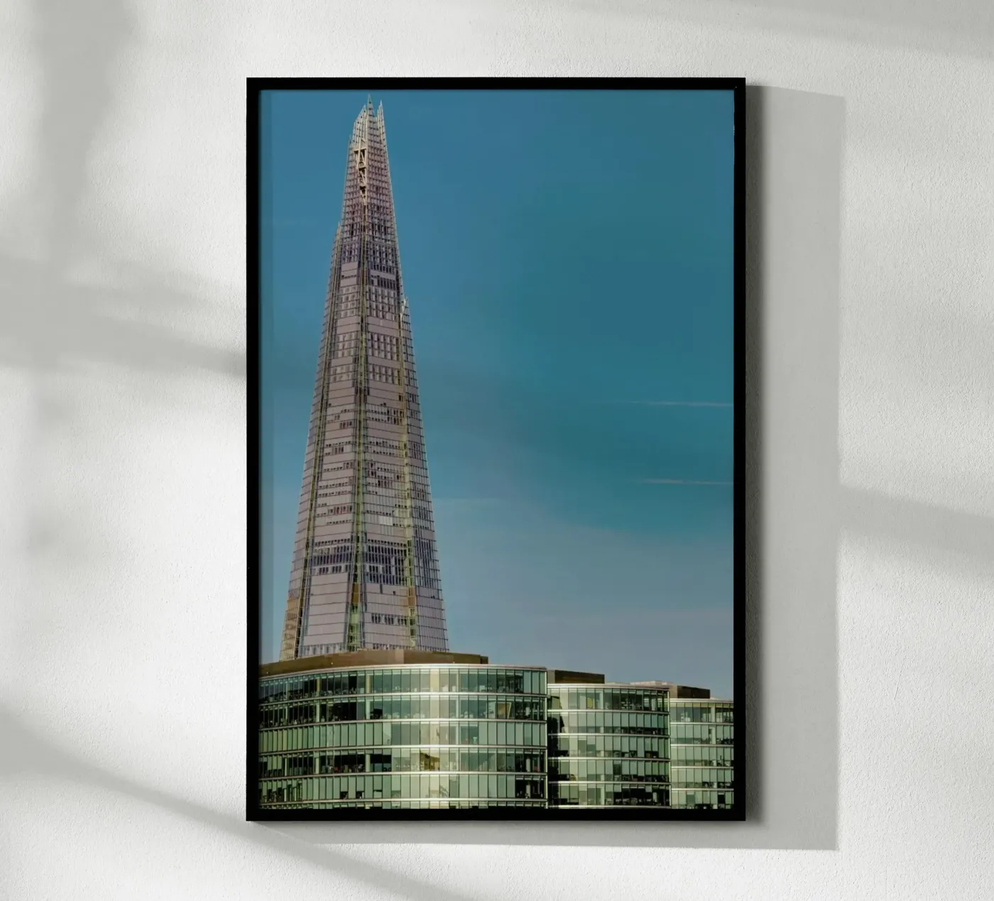 Shard poster de Michael Belhadi