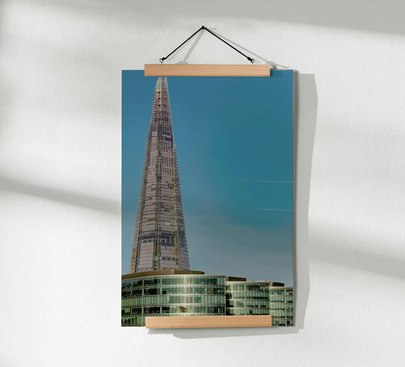 Shard poster de Michael Belhadi