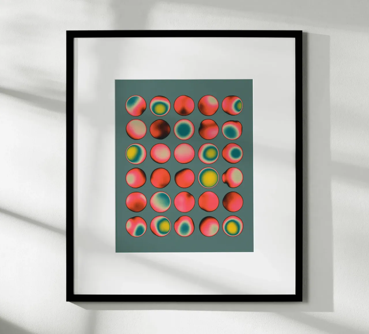 COLORE BRUCIATO 26 poster con telaio in legno da Jazzberry Blue