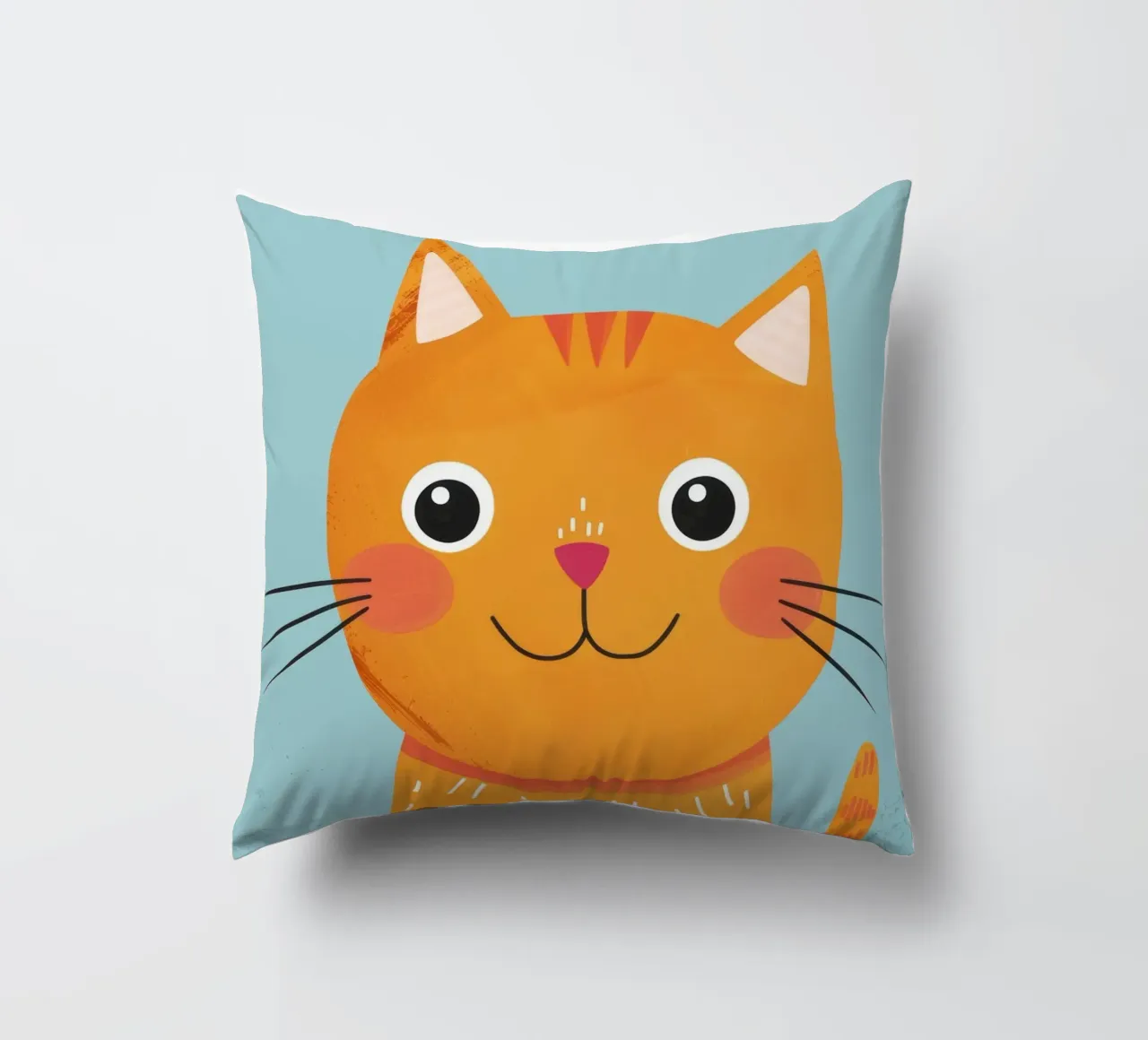 juguetón atigrado naranja de mirada audaz y alegre cojín de DesignDoodle