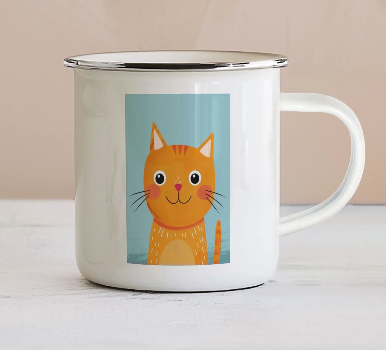 soriano arancione giocherellone con uno sguardo audace e felice tazza in smalto da DesignDoodle
