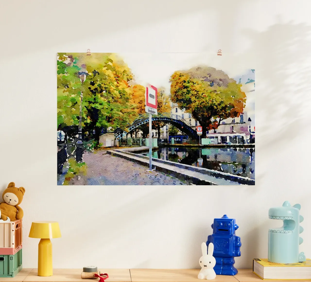 A Parigi poster con telaio in plastica da Massimo Frascogna