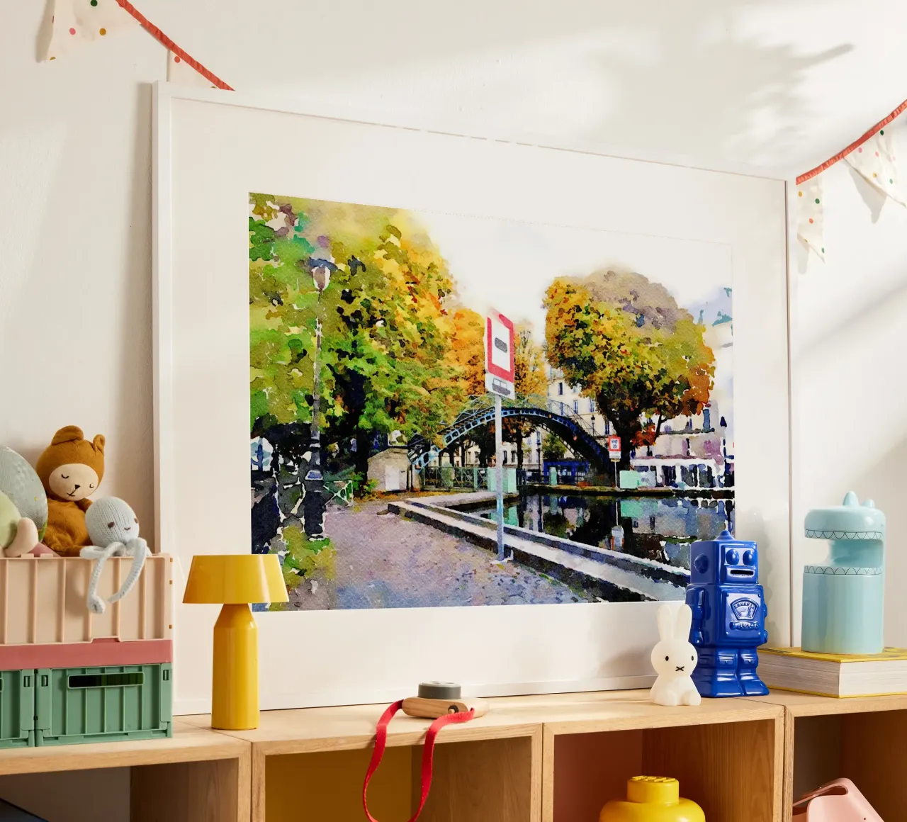 A Parigi poster con telaio in plastica da Massimo Frascogna