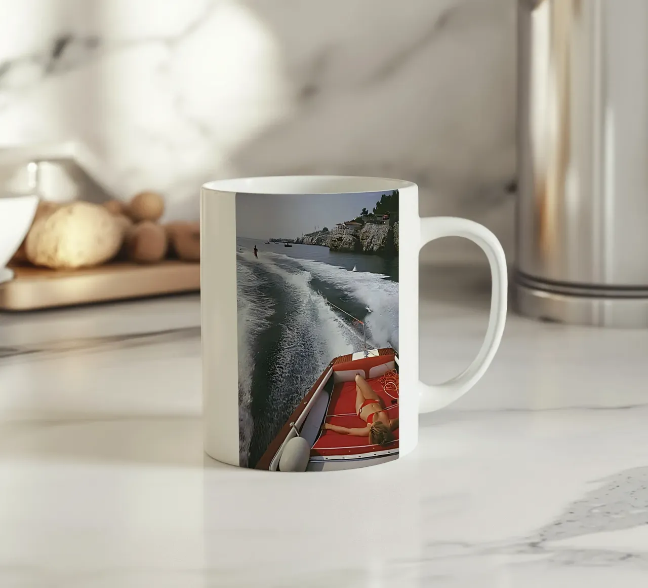 Slim Aarons - Tempo libero ad Antibes tazza in ceramica da kaitlinparkershop