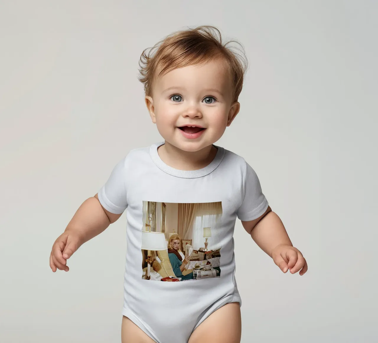 Slim Aarons - Monocled Miss body neonato maniche corte da kaitlinparkershop