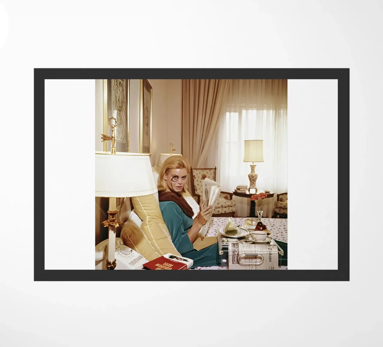 Slim Aarons - Monocled Miss zerbino da kaitlinparkershop