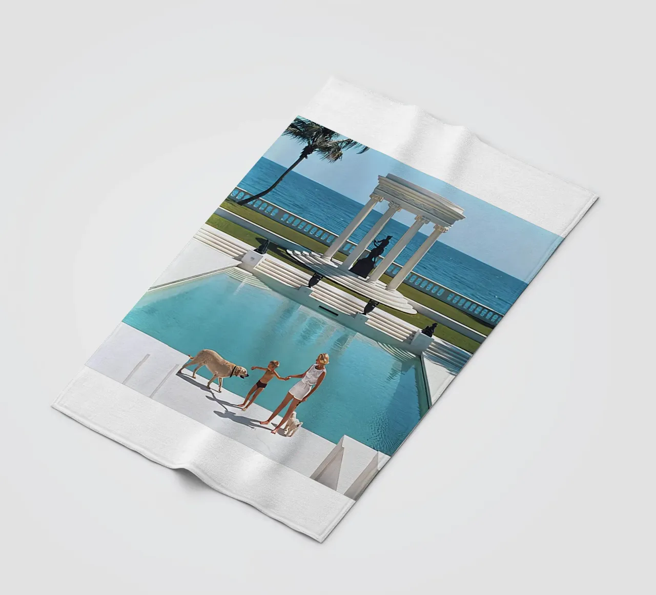 Slim Aarons - Nice Pool coperta in pile da kaitlinparkershop