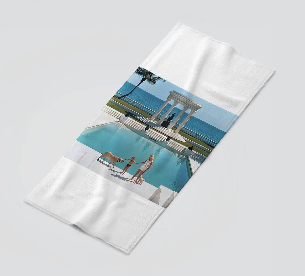 Slim Aarons - Nice Pool telo mare da kaitlinparkershop