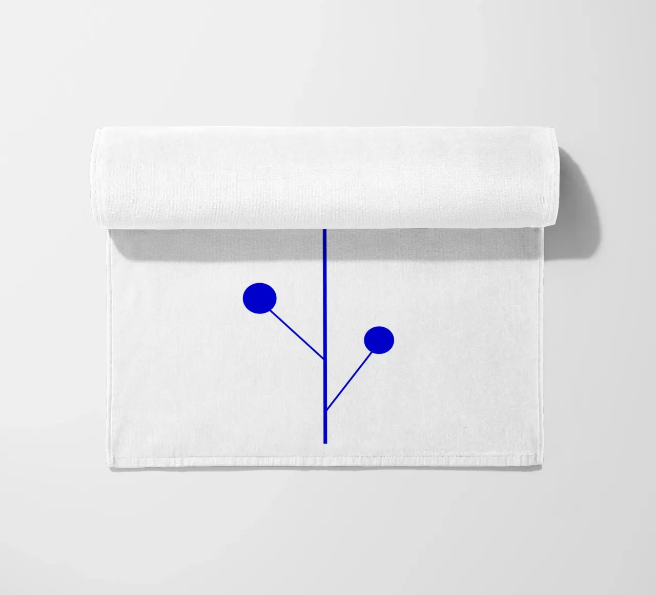 Fiore astratto blu e bianco, fiore lecca-lecca, geometrico telo mare da Lilou Art