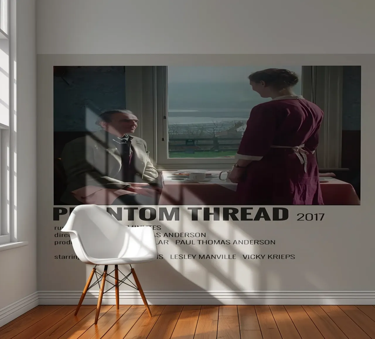 PHANTOM THREAD 2017 fotobehang van MVFminimalist