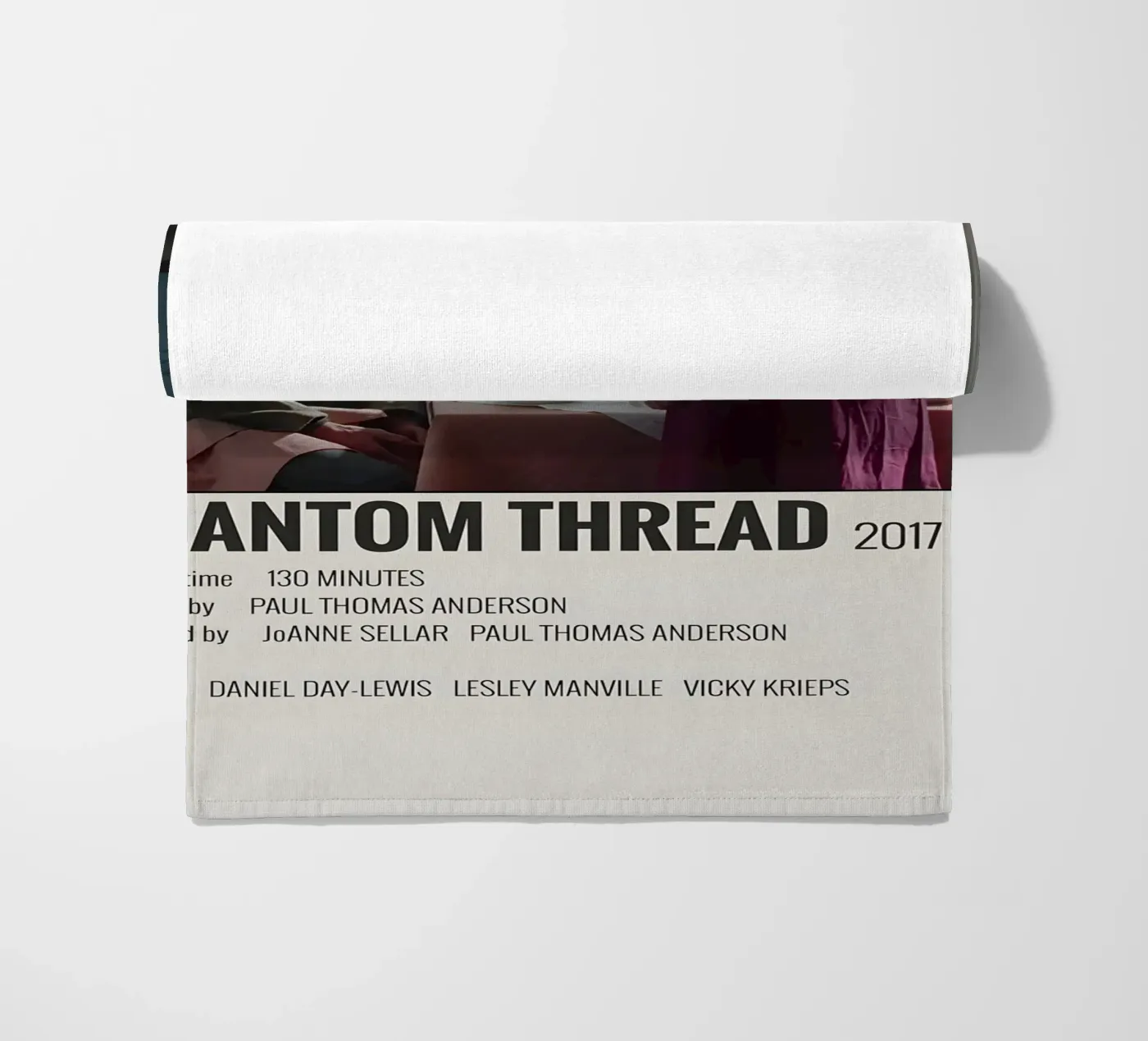 PHANTOM THREAD 2017 Strandtuch von MVFminimalist