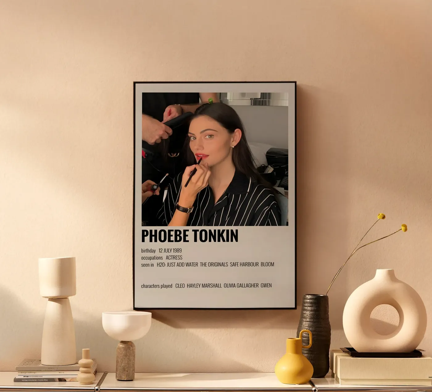 PHOEBE TONKIN plexiglass da MVFminimalist