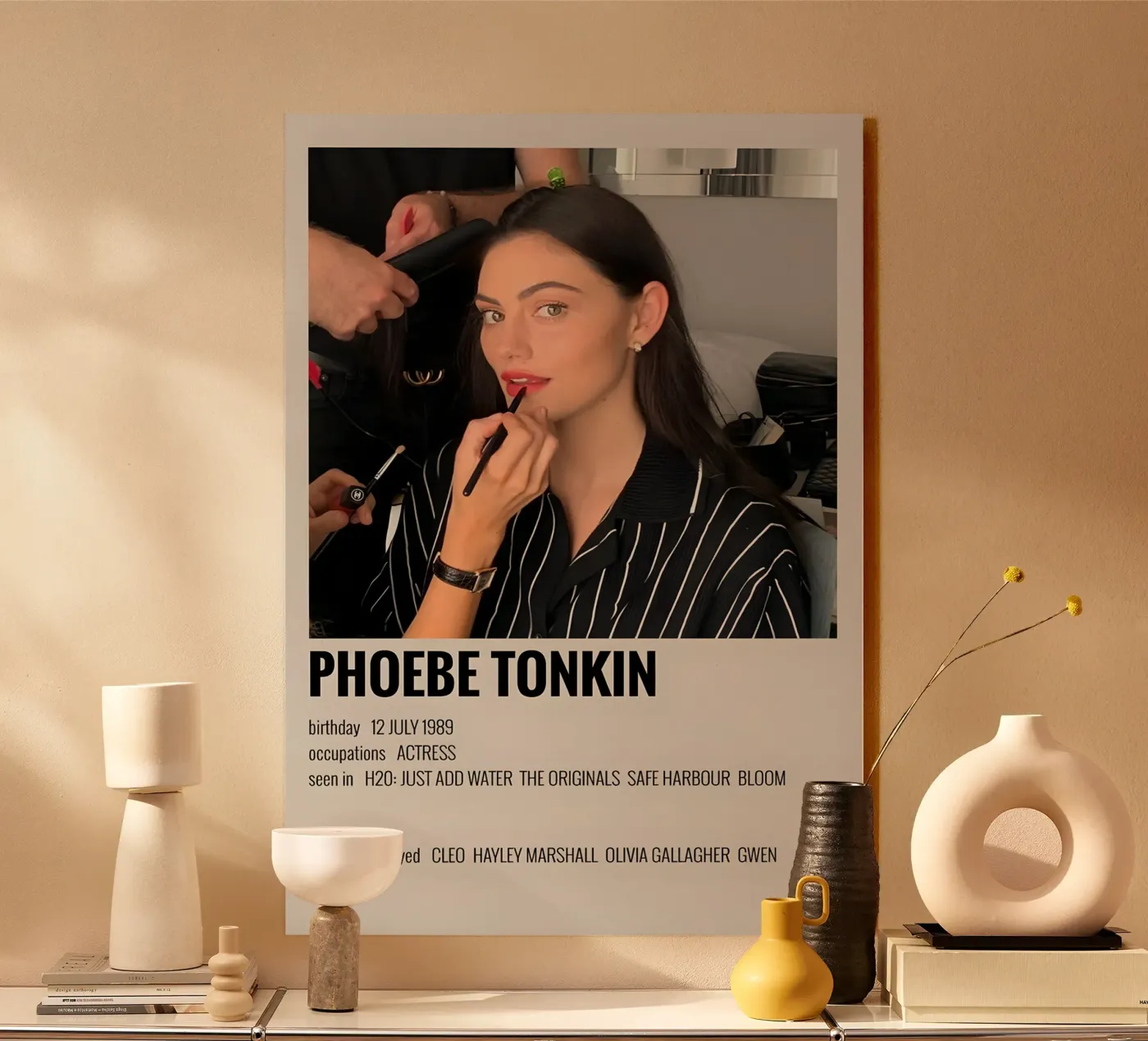 PHOEBE TONKIN plexiglass da MVFminimalist
