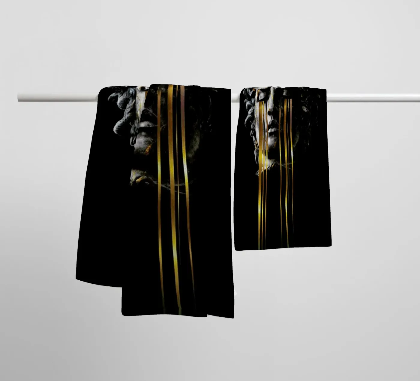 Mds badhanddoek van Frank Moth