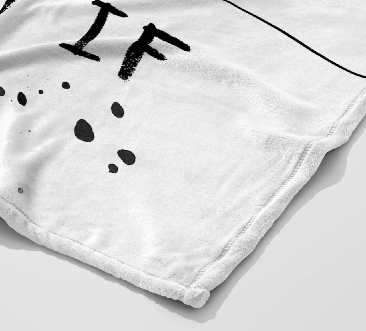 TEXT ART Better an oops than a what if coperta in pile da Melanie Viola