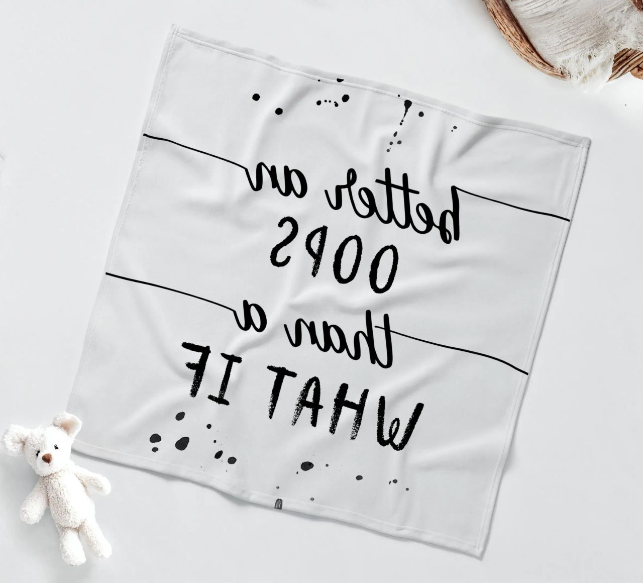 TEXT ART Better an oops than a what if coperta in pile da Melanie Viola
