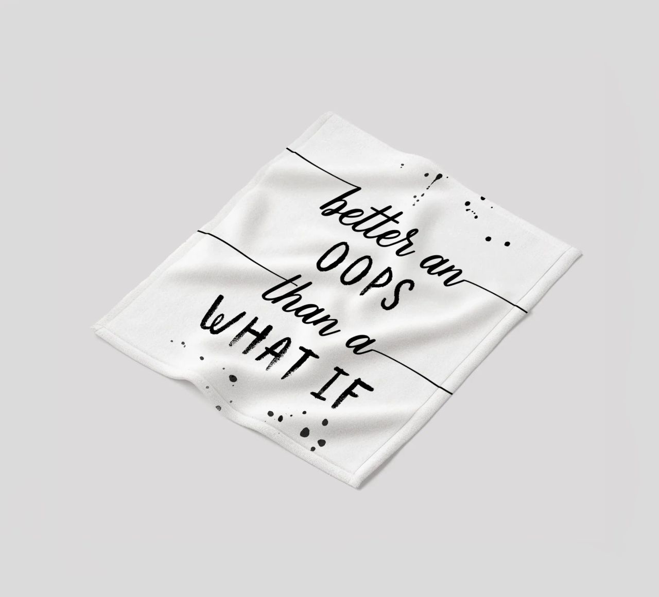 TEXT ART Better an oops than a what if coperta in pile da Melanie Viola