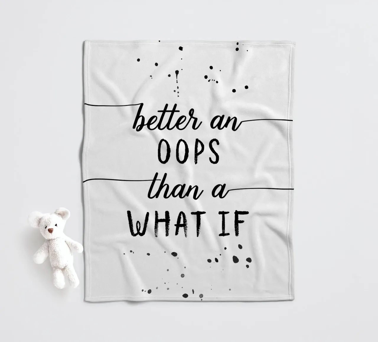 TEXT ART Better an oops than a what if plaid polaire de Melanie Viola