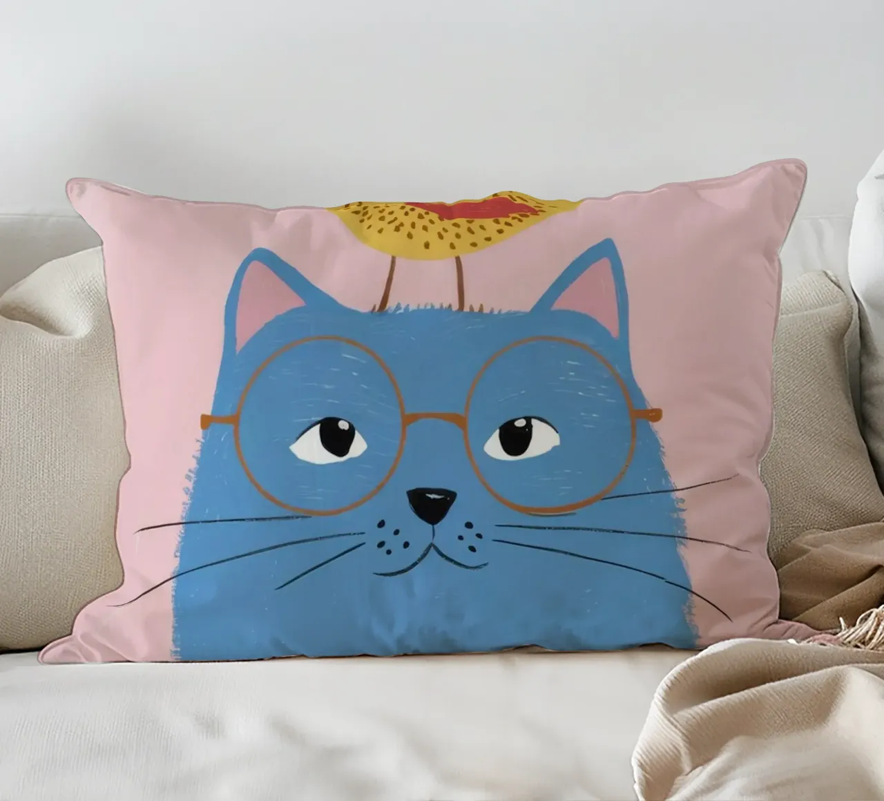 Chat bleu Oiseau jaune coussin de Muse Artworks