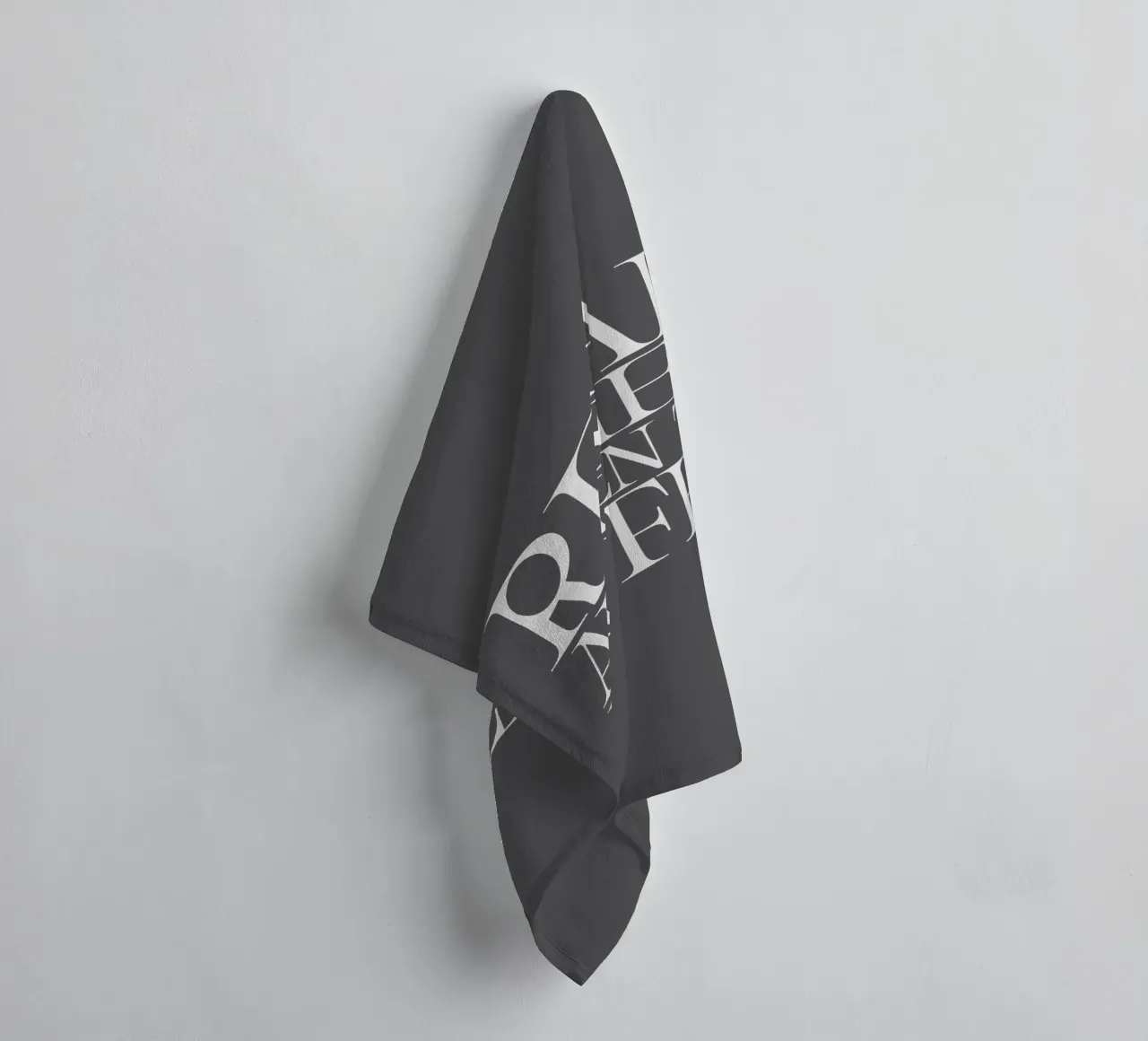 Laufey Real Aussies Listen to Lfy towel by carleemiller