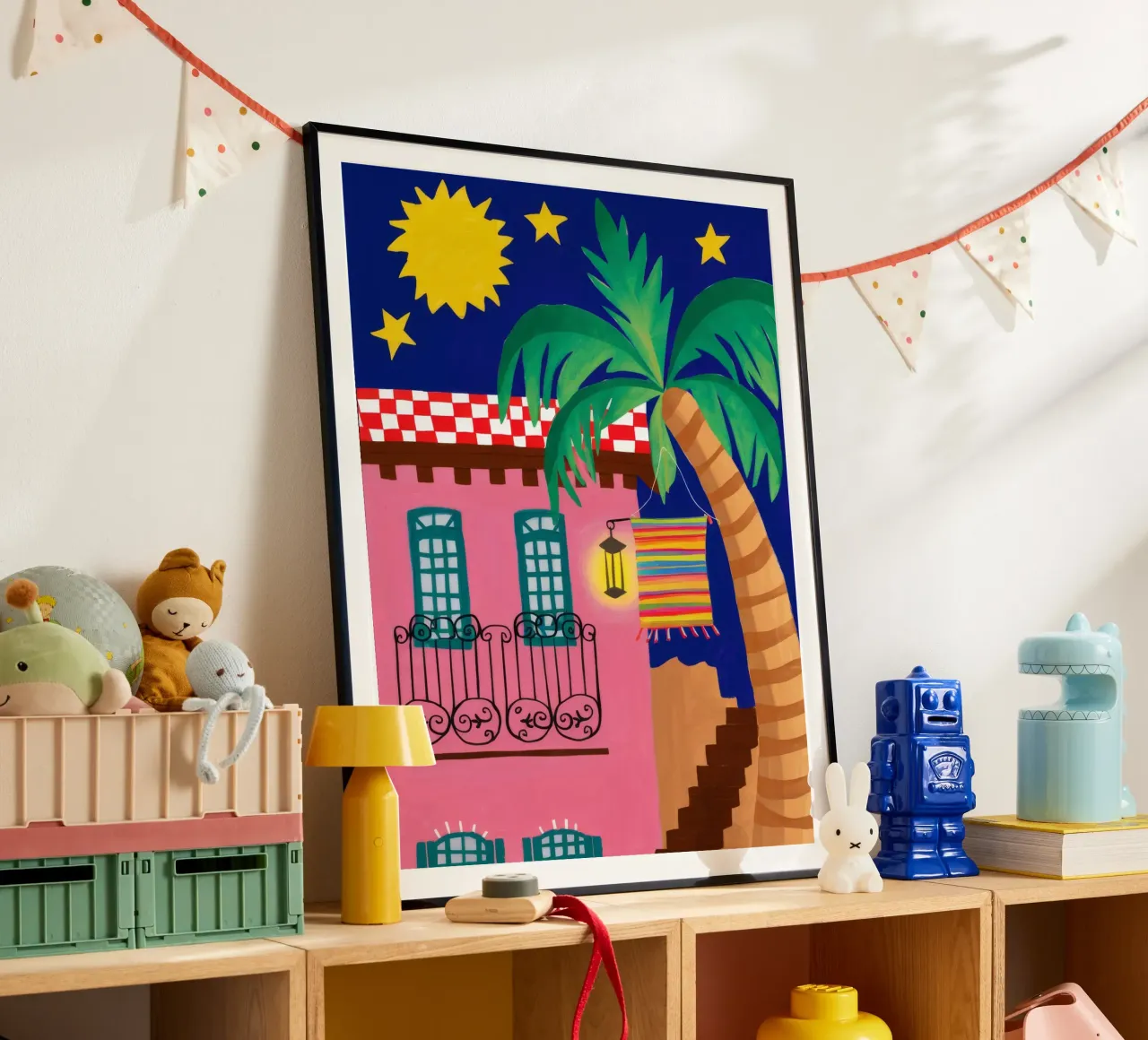 Notte vibrante sul balcone poster con telaio in plastica da Stone Decade