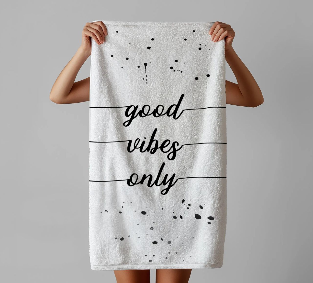 TEXT ART Good vibes only toalla de baño de Melanie Viola