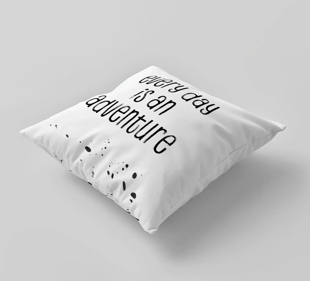 TEXT ART Jeder Tag ist ein Abenteuer Kissen von Melanie Viola